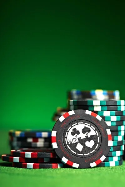macau data mobile app account and slot lobby screen