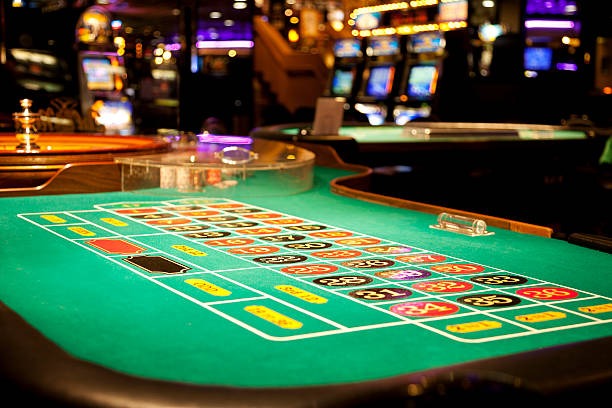 Bandar Poker hand rankings displayed on screen